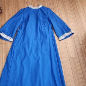 Beautiful vintage handmade dress womens XL Sequin trim 3/4 sleeve long dress.